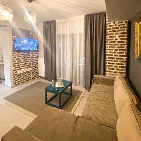 Tm Apartment No 2 - Scandinavian Style Aridaia Exterior photo